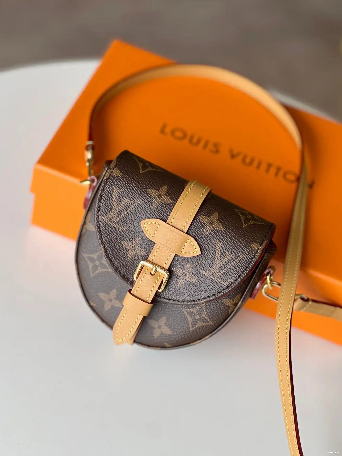 WIS LOUIS CHANTILLY MICRO VUITTON 0614